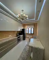 3-комн. квартира, 6 этаж, 92м², Мехргон-4