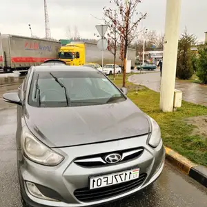 Hyundai Solaris, 2012