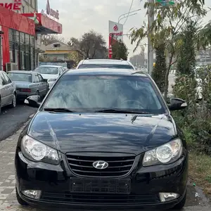 Hyundai Avante, 2010