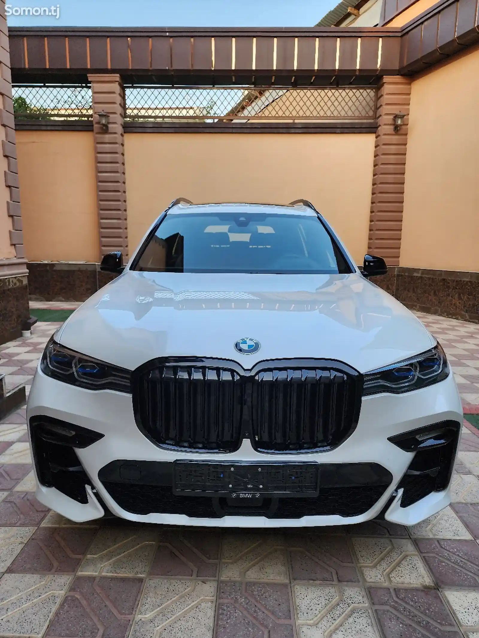 BMW X7, 2022-1