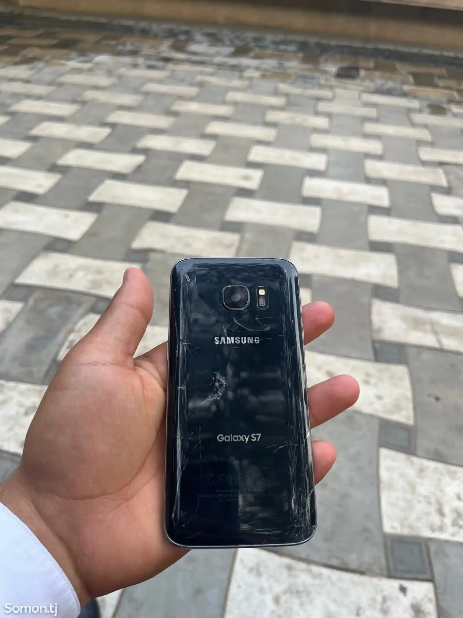 Samsung Galaxy S7 32 gb-1