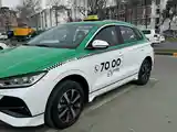 BYD E2, 2023-3