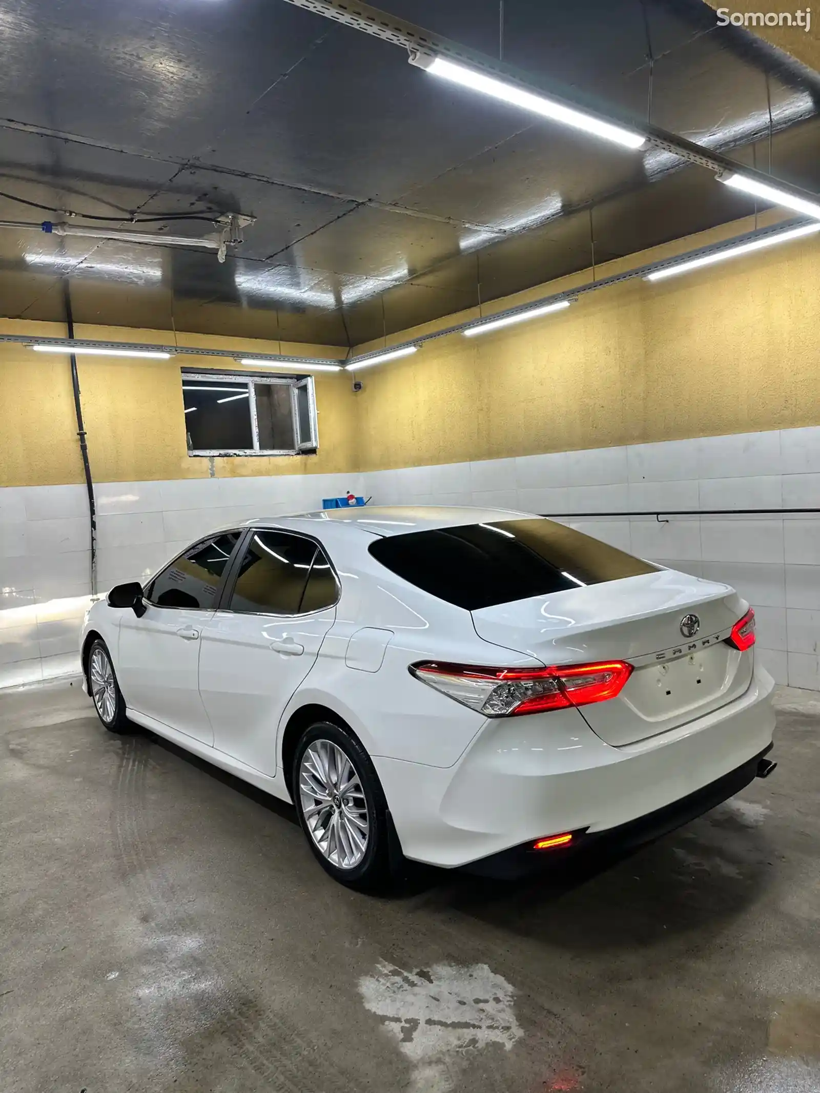 Toyota Camry, 2018-3