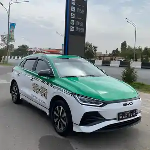 BYD E2, 2023