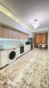 2-комн. квартира, 14 этаж, 85 м², Сельхоз. институт-6