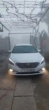 Hyundai Sonata, 2015-10