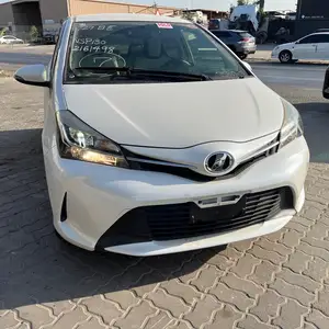 Toyota Vitz, 2014