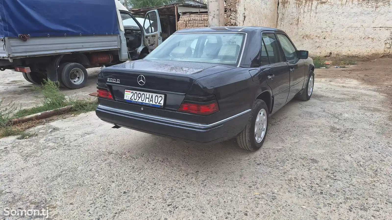 Mercedes-Benz W124, 1993-8