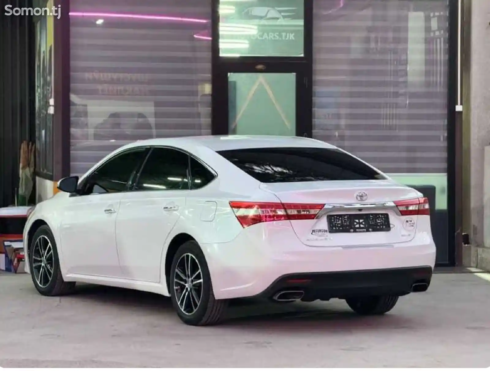 Toyota Avalon, 2015-4