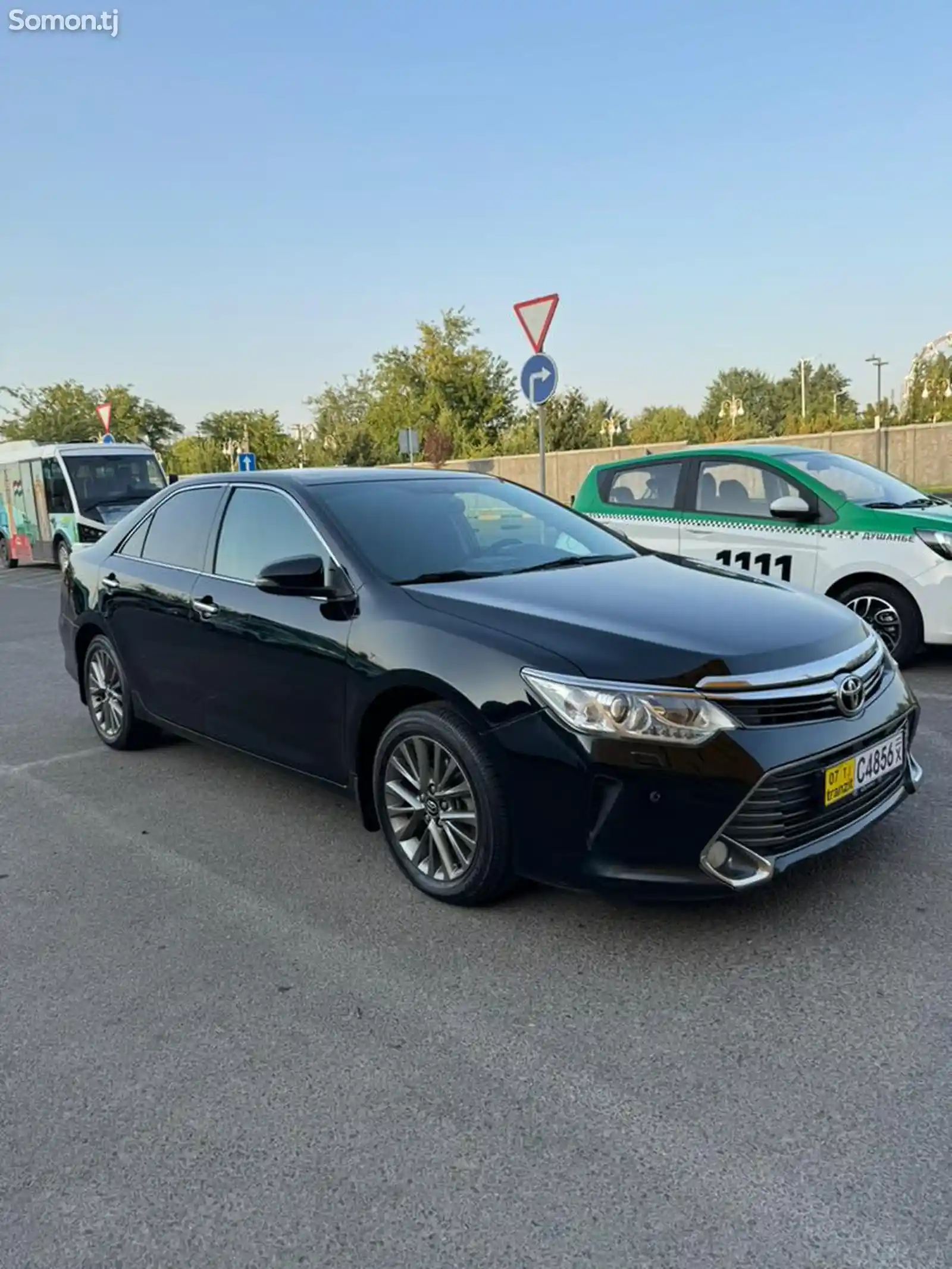 Toyota Camry, 2016-3