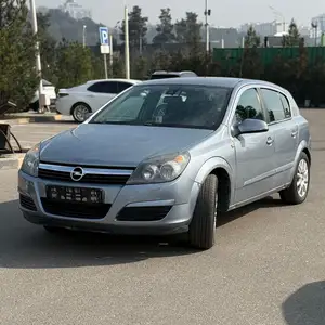 Opel Astra H, 2005