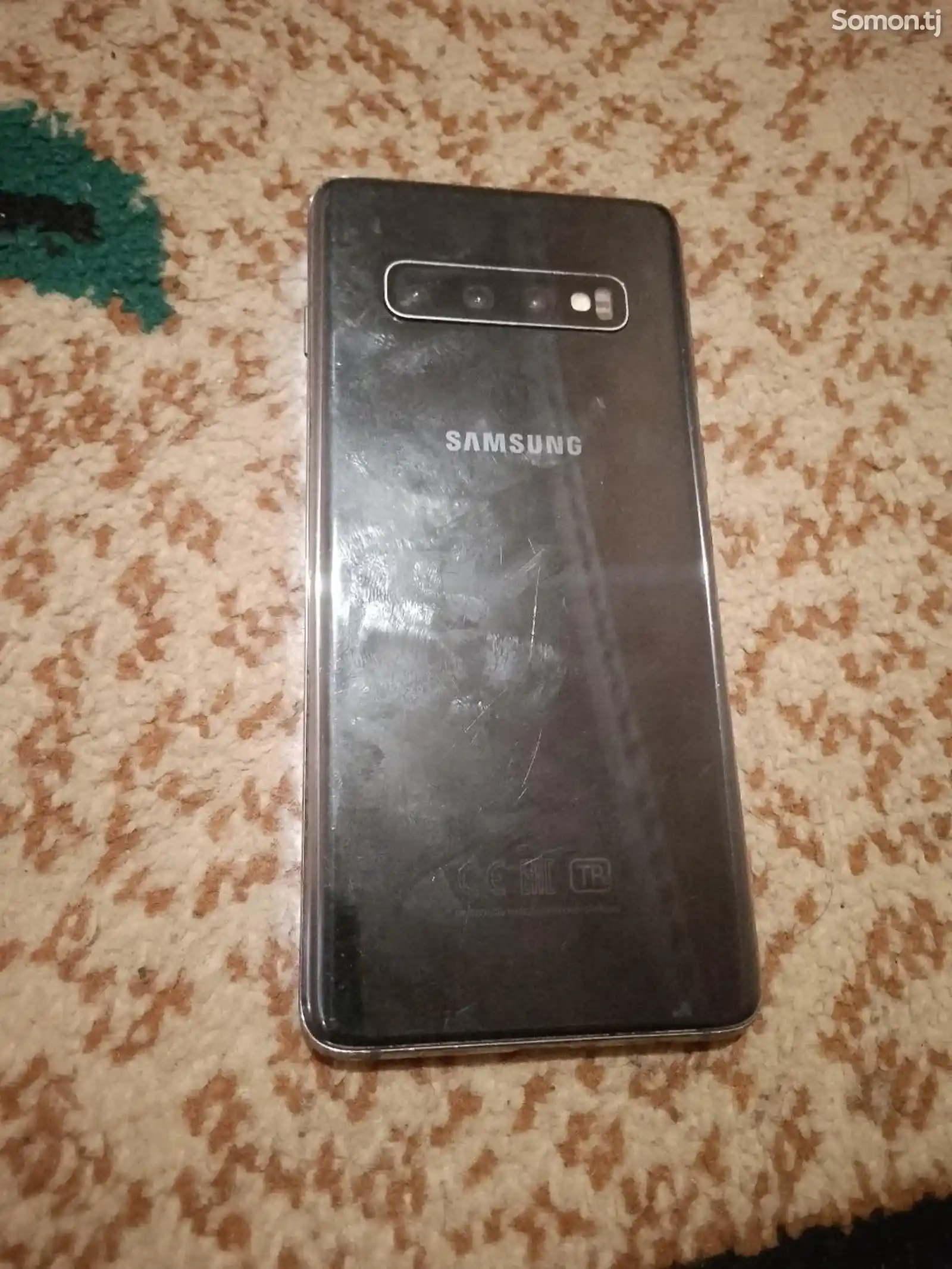 Samsung Galaxy S10 8/128Gb-2