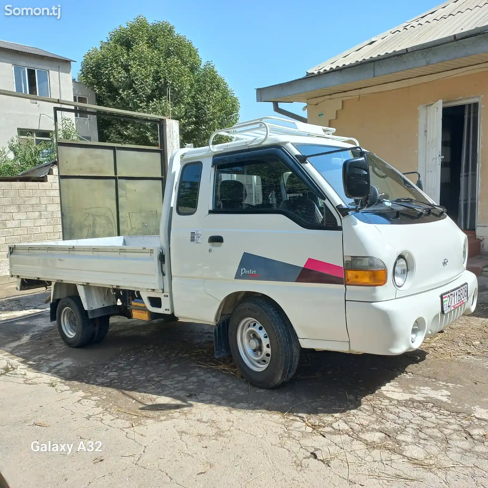 Бортовой автомобиль Hyundai Porter 1-2