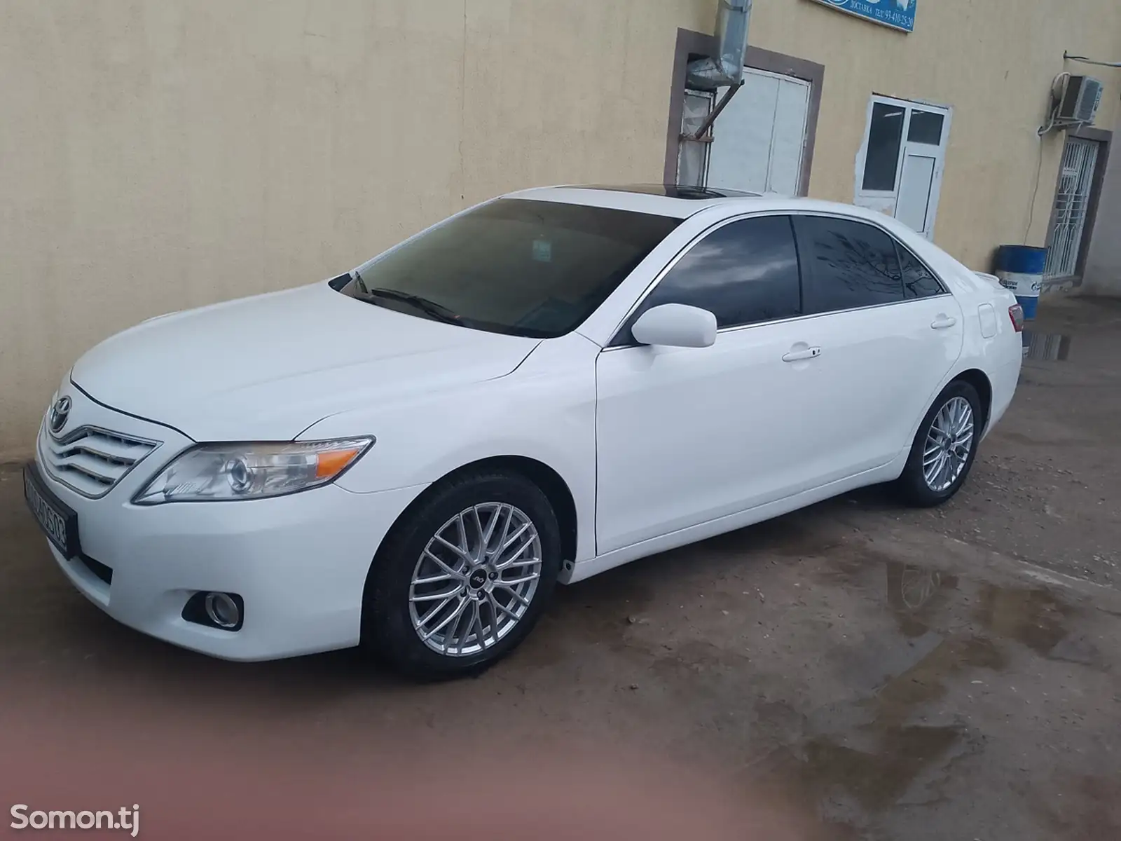 Toyota Camry, 2010-1