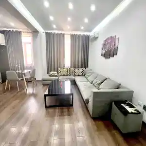 3-комн. квартира, 5 этаж, 116м², Дом печать