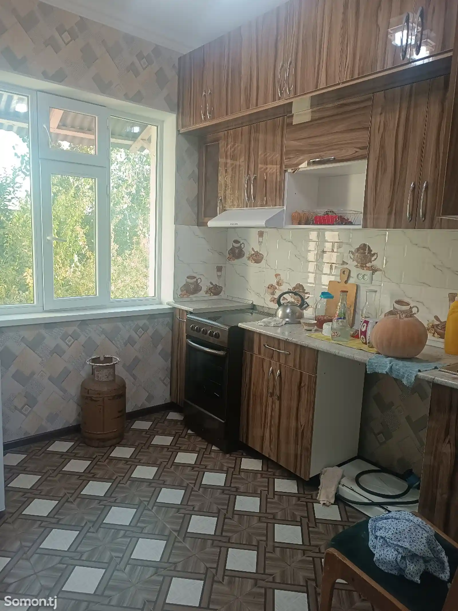 3-комн. квартира, 2 этаж, 65 м², Фирдавси-7