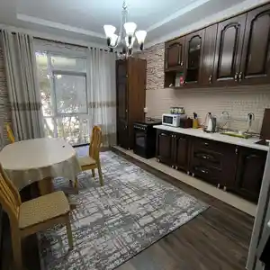 2-комн. квартира, 5 этаж, 90м², Шохмансур