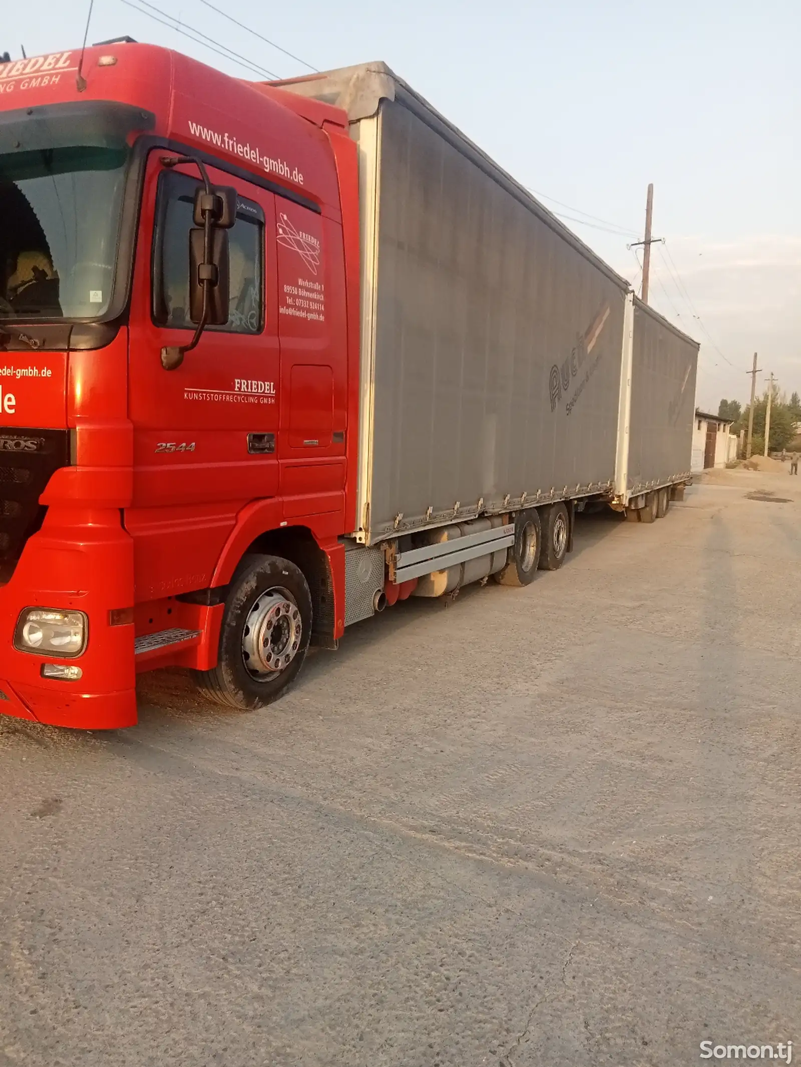 Бортовой грузовик Mercedes-Benz Actros, 2008-1