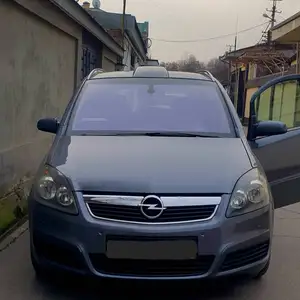 Opel Zafira, 2006