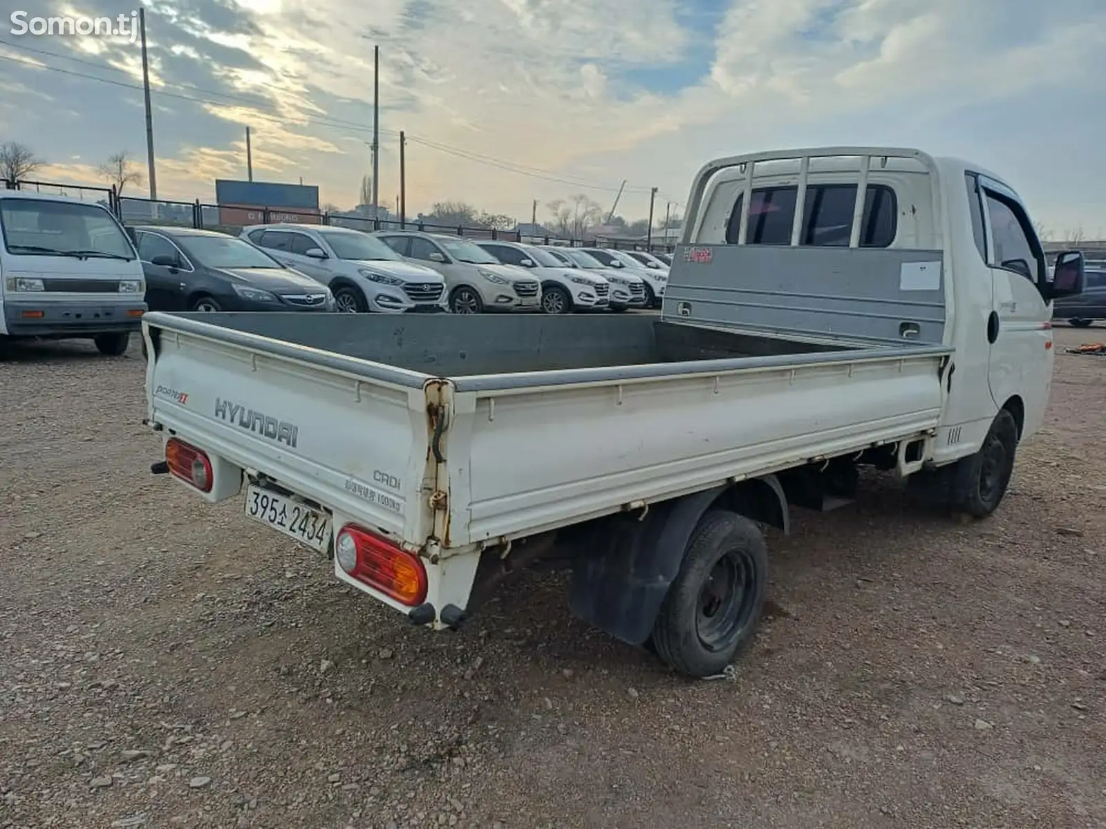 Бортовой автомобиль Hyundai Porter 2, 2015-1