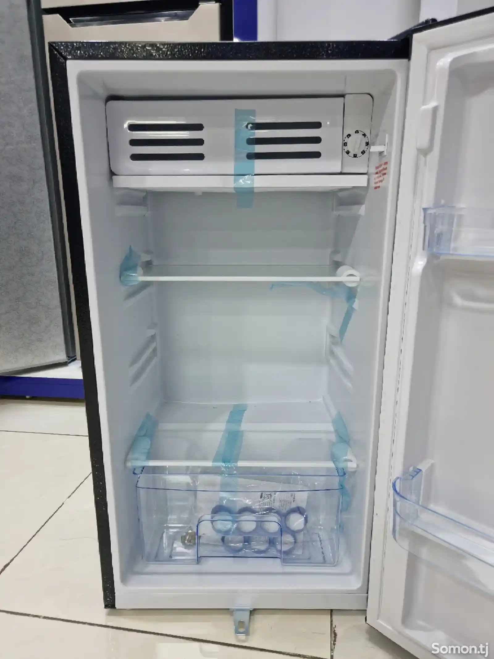 Холодильник Arviga-2