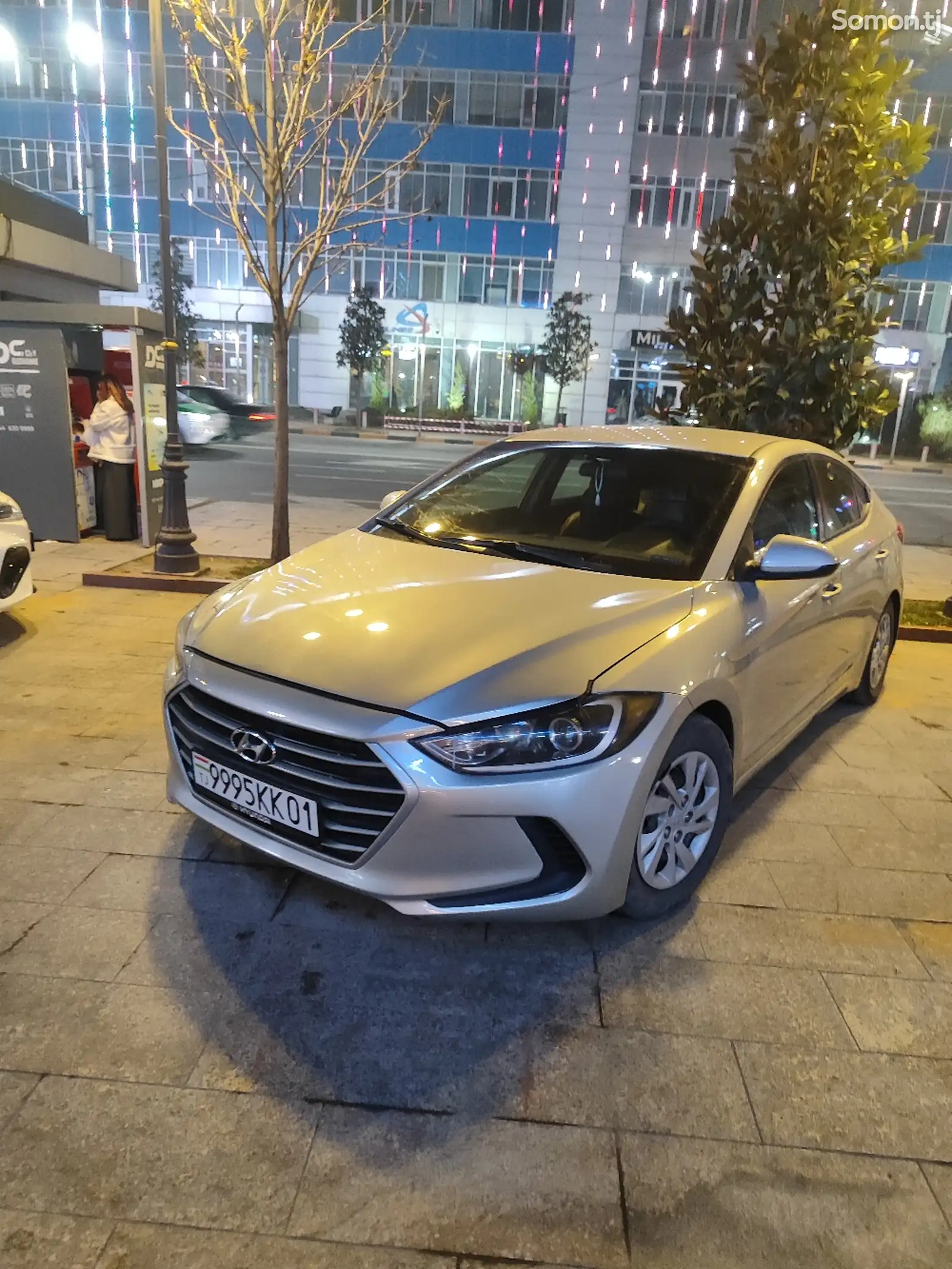 Hyundai Elantra, 2017-1