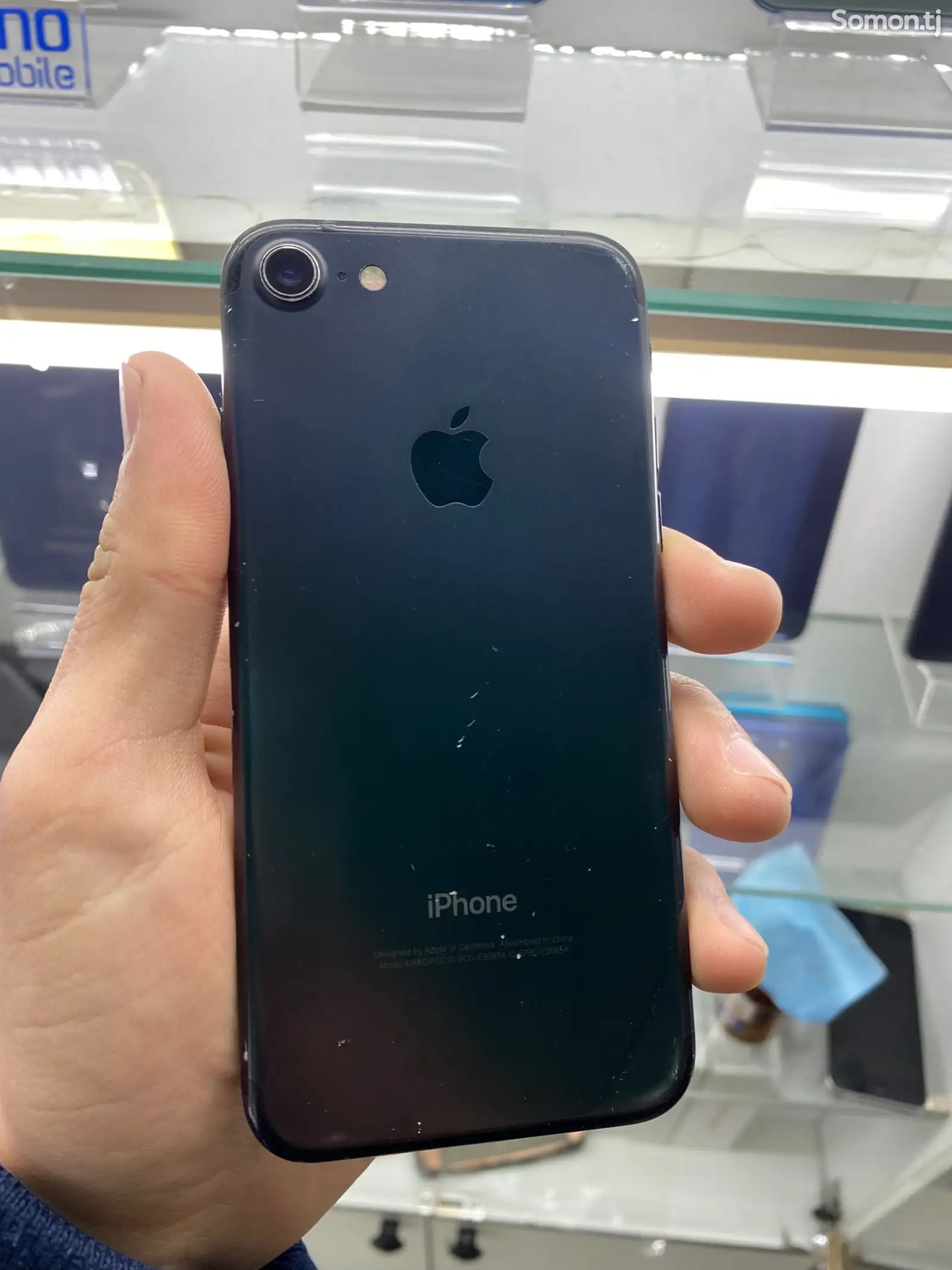 Apple iPhone 7, 32 gb-1