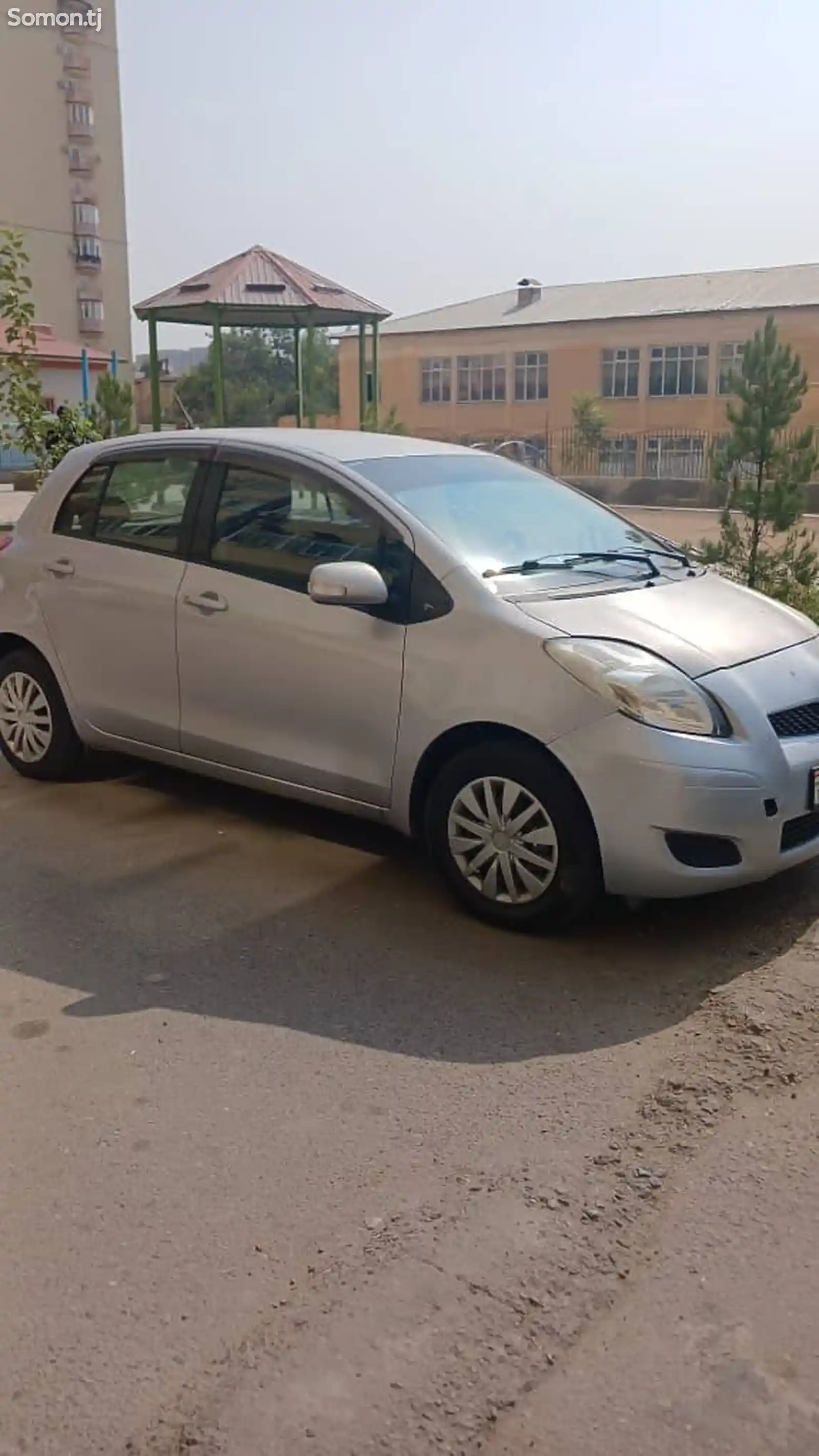 Toyota Vitz, 2010-4