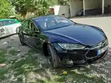 Tesla Model S, 2015-5