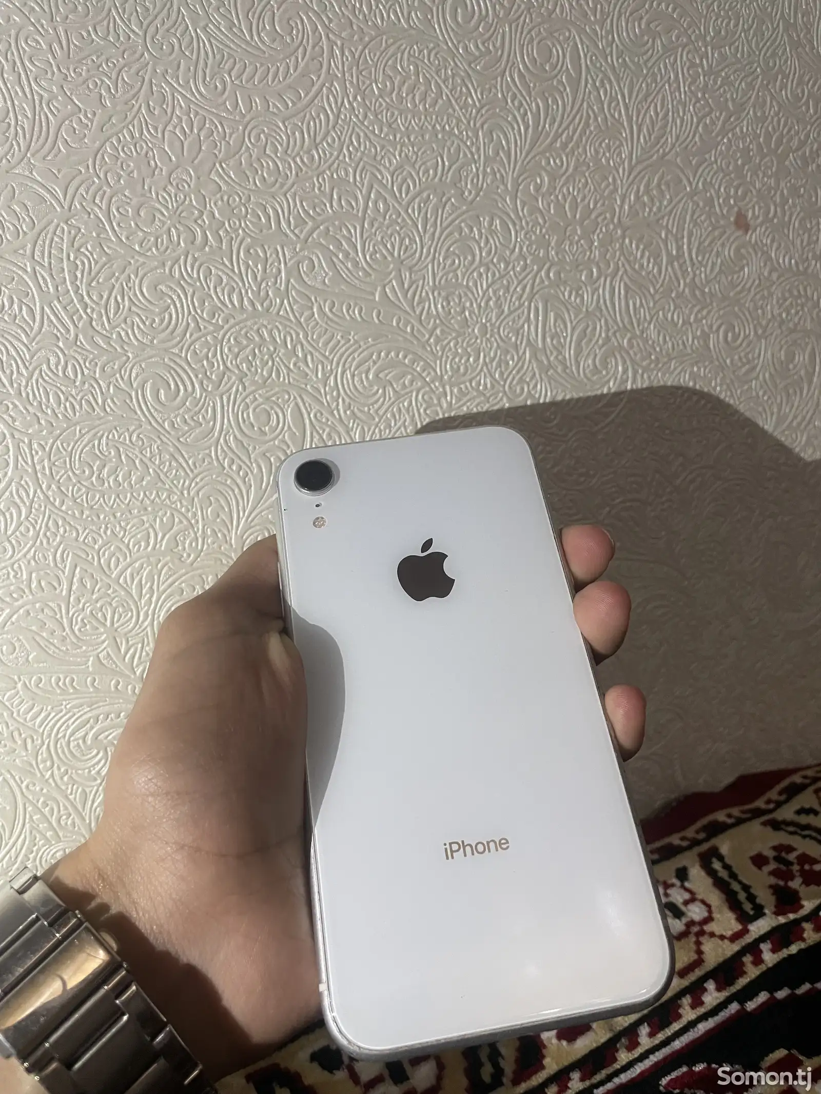 Apple iPhone Xr, 64 gb, White-1