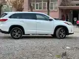 Toyota Highlander, 2017-5