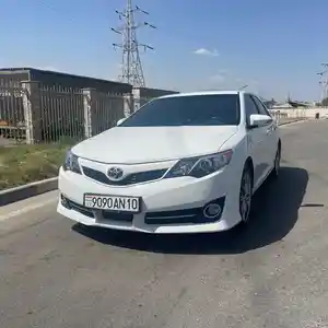 Toyota Camry, 2012