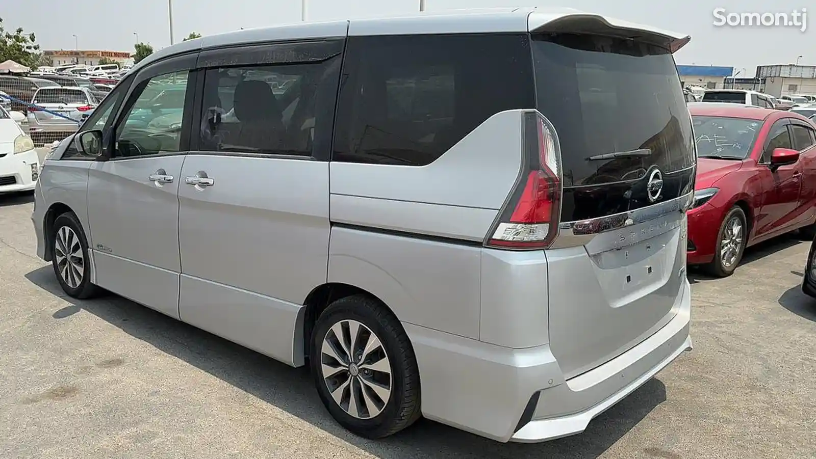 Nissan Serena, 2016-6