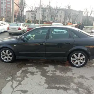 Audi A4, 2001