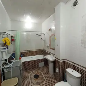 4-комн. квартира, 3 этаж, 140м², Шамси 23/3