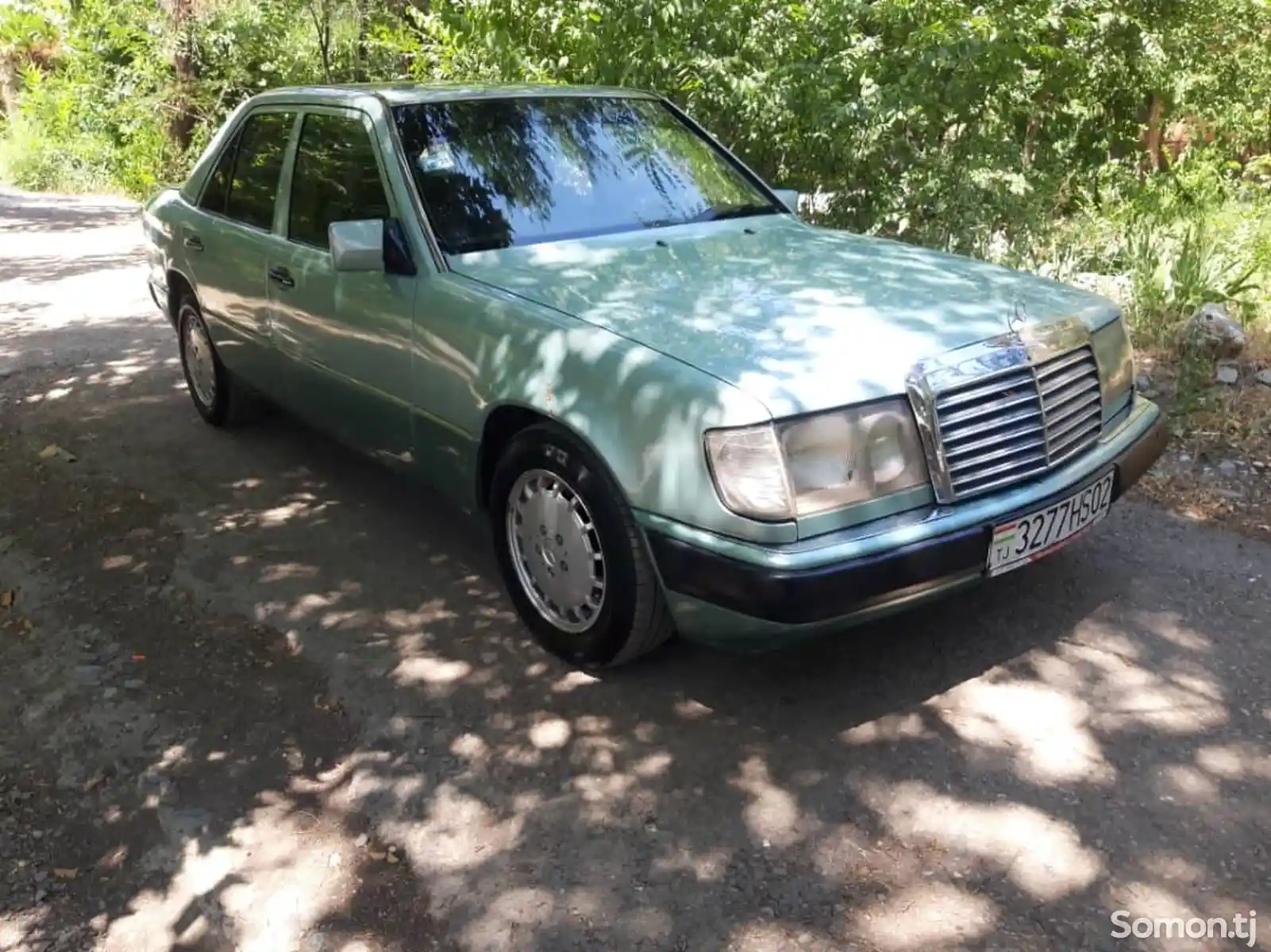 Mercedes-Benz W124, 1992-3