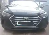 Hyundai Elantra, 2017-2