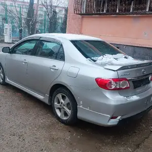 Toyota Corolla, 2012