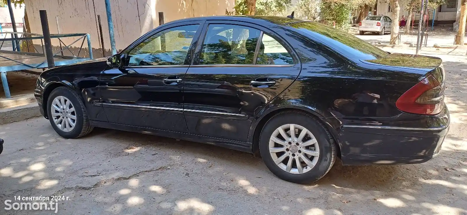 Mercedes-Benz E class, 2008-1