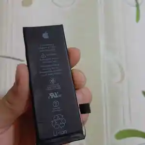 Батарея от iPhone SE 2016
