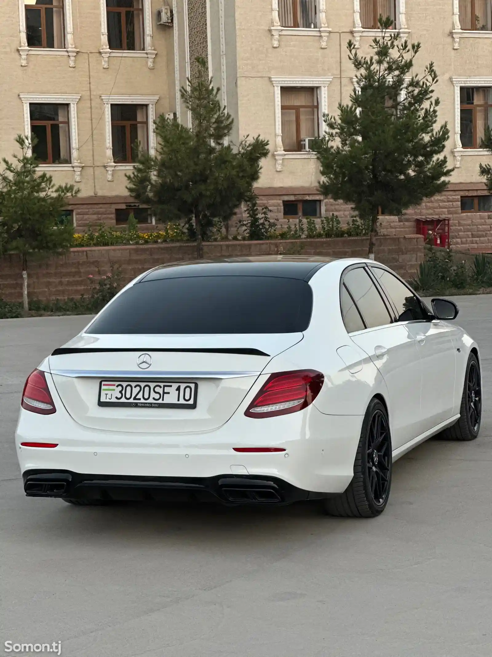 Mercedes-Benz E class, 2019-4