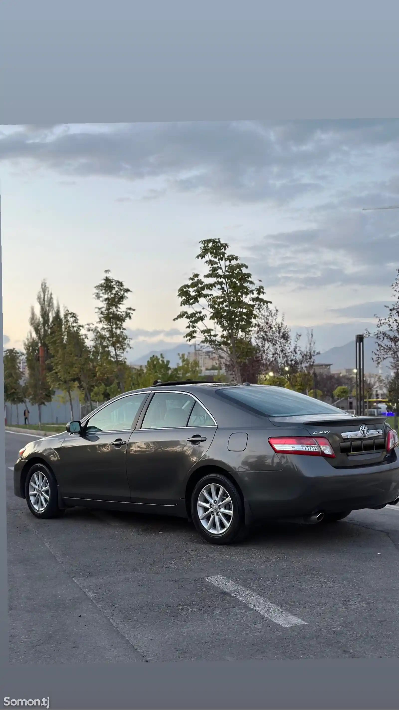 Toyota Camry, 2011-7