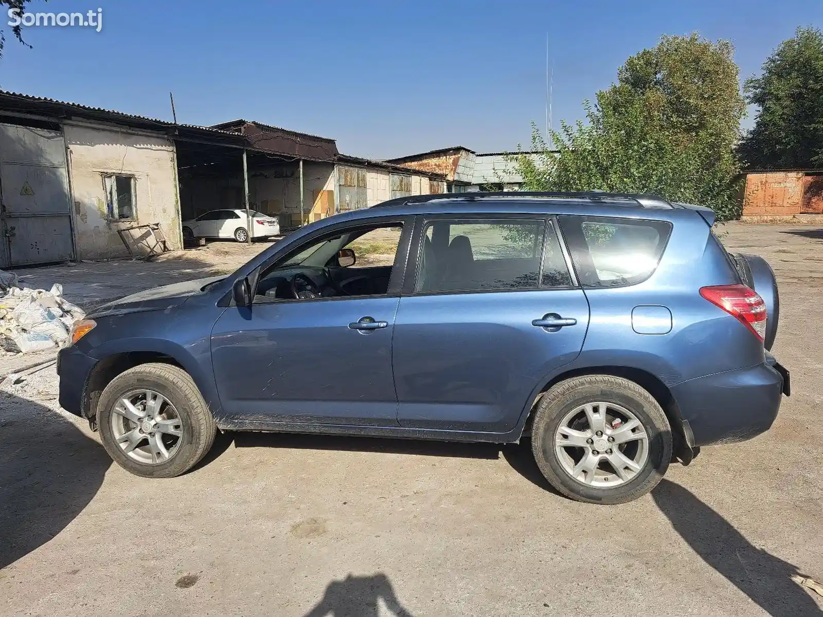 Toyota RAV 4, 2011-1