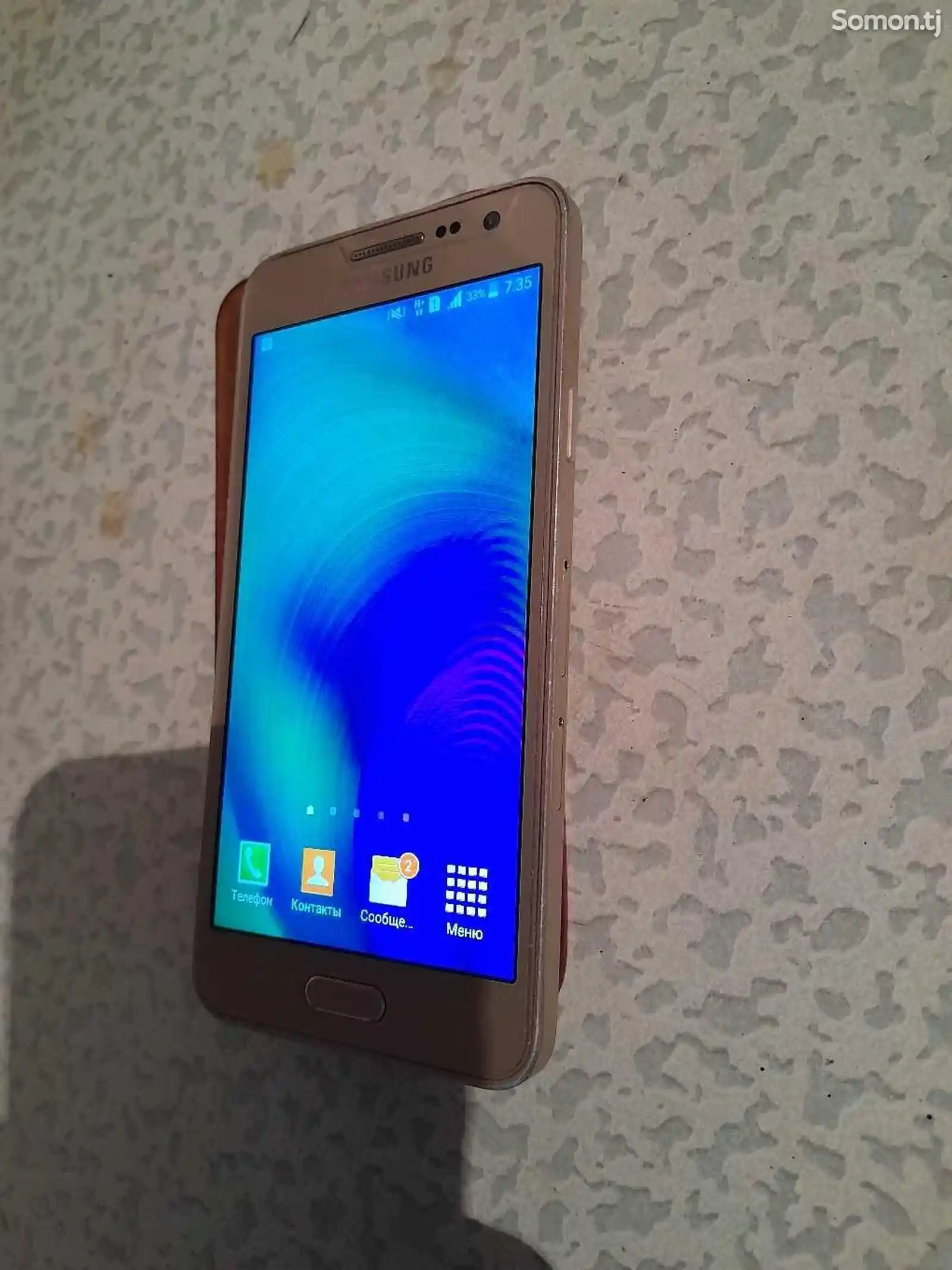 Samsung Galaxy А3 2015-3