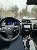 Toyota Camry, 2016-7