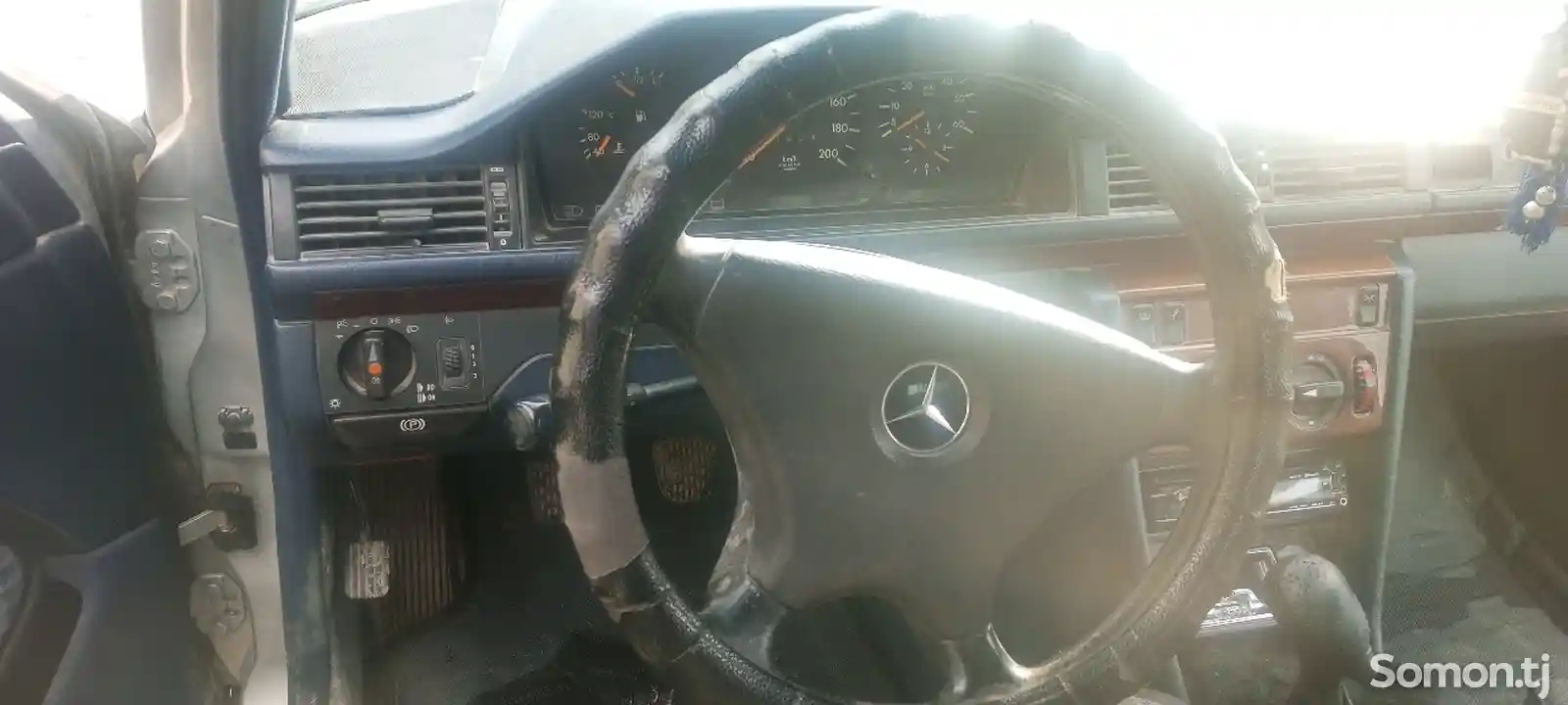 Mercedes-Benz E class, 1992-8