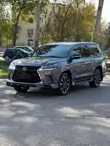 Lexus LX series, 2016-2