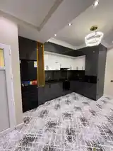 3-комн. квартира, 13 этаж, 117 м², Шохмансур-3