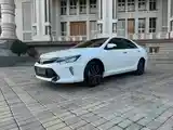 Toyota Camry, 2017-4