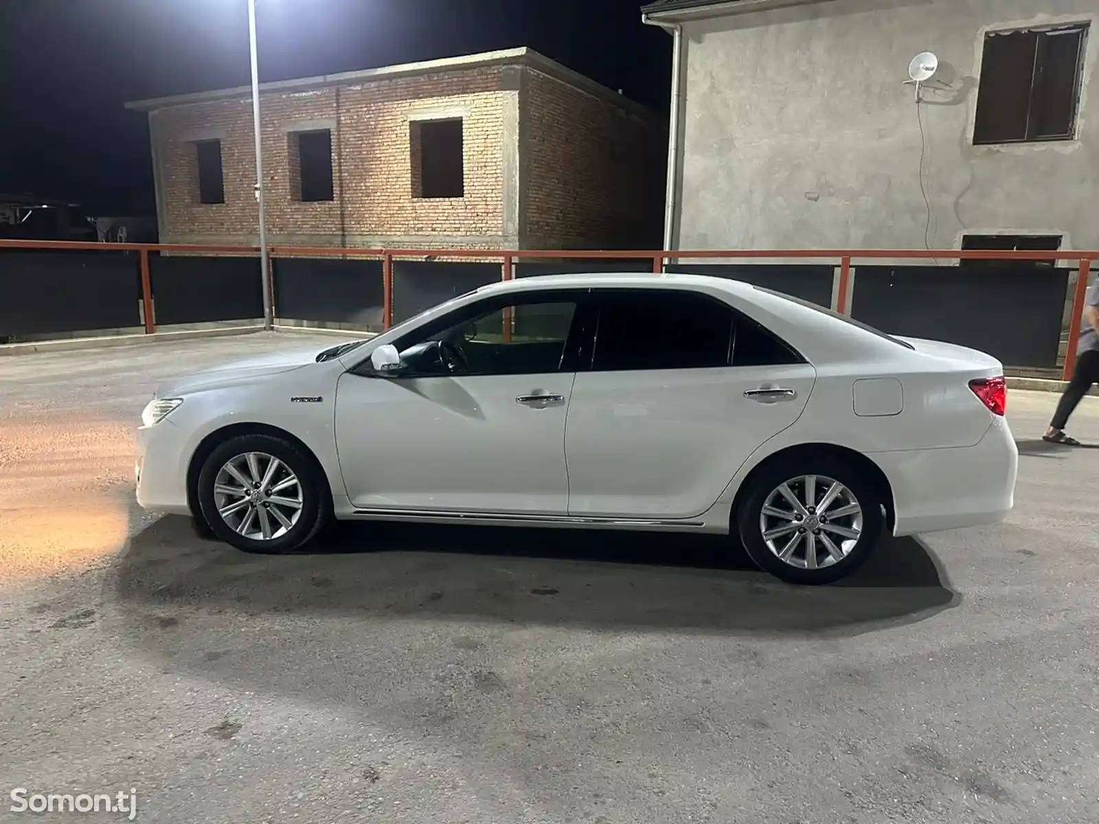 Toyota Camry, 2013-4